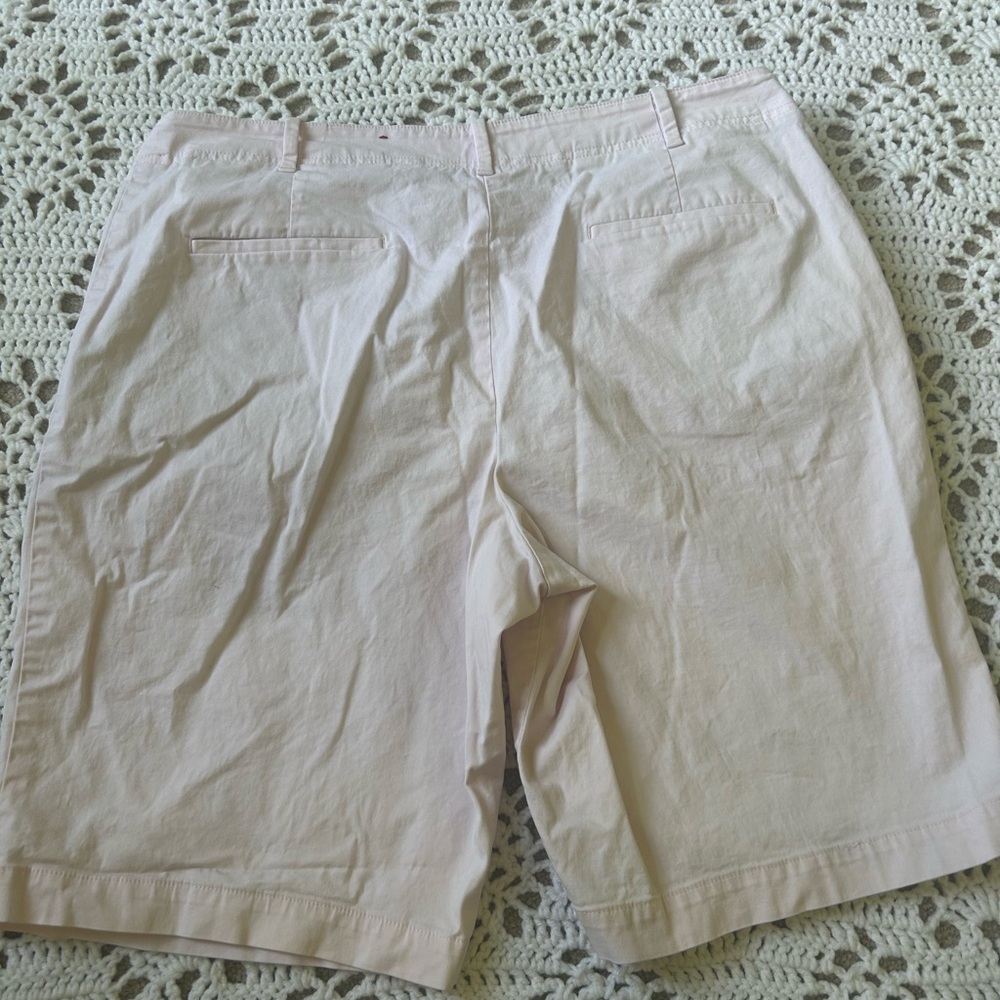 TALBOTS Bermuda Chino Casual Shorts 16 Pale Pink - Picture 9 of 9